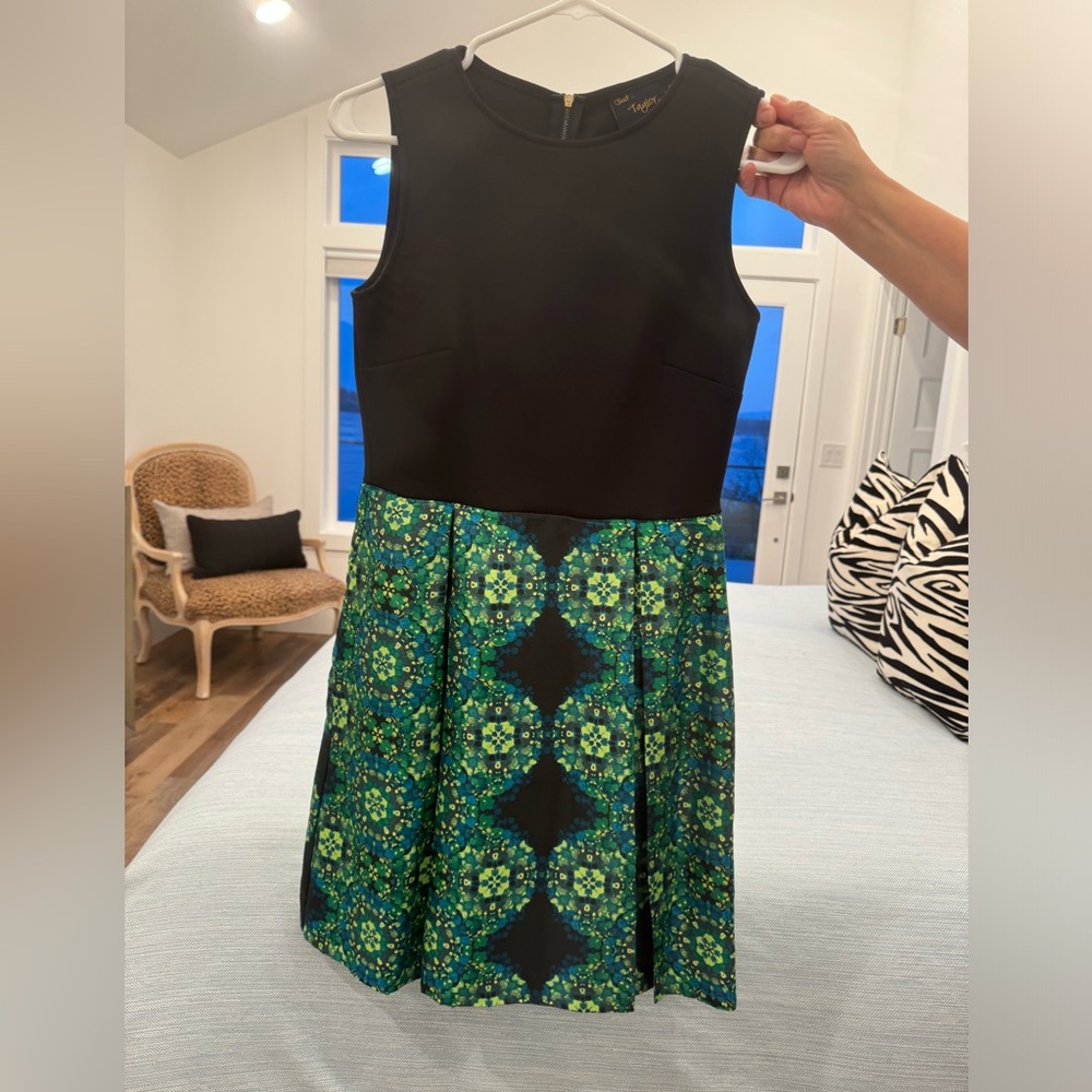 Just…Taylor Minidress - Picture 2 of 3